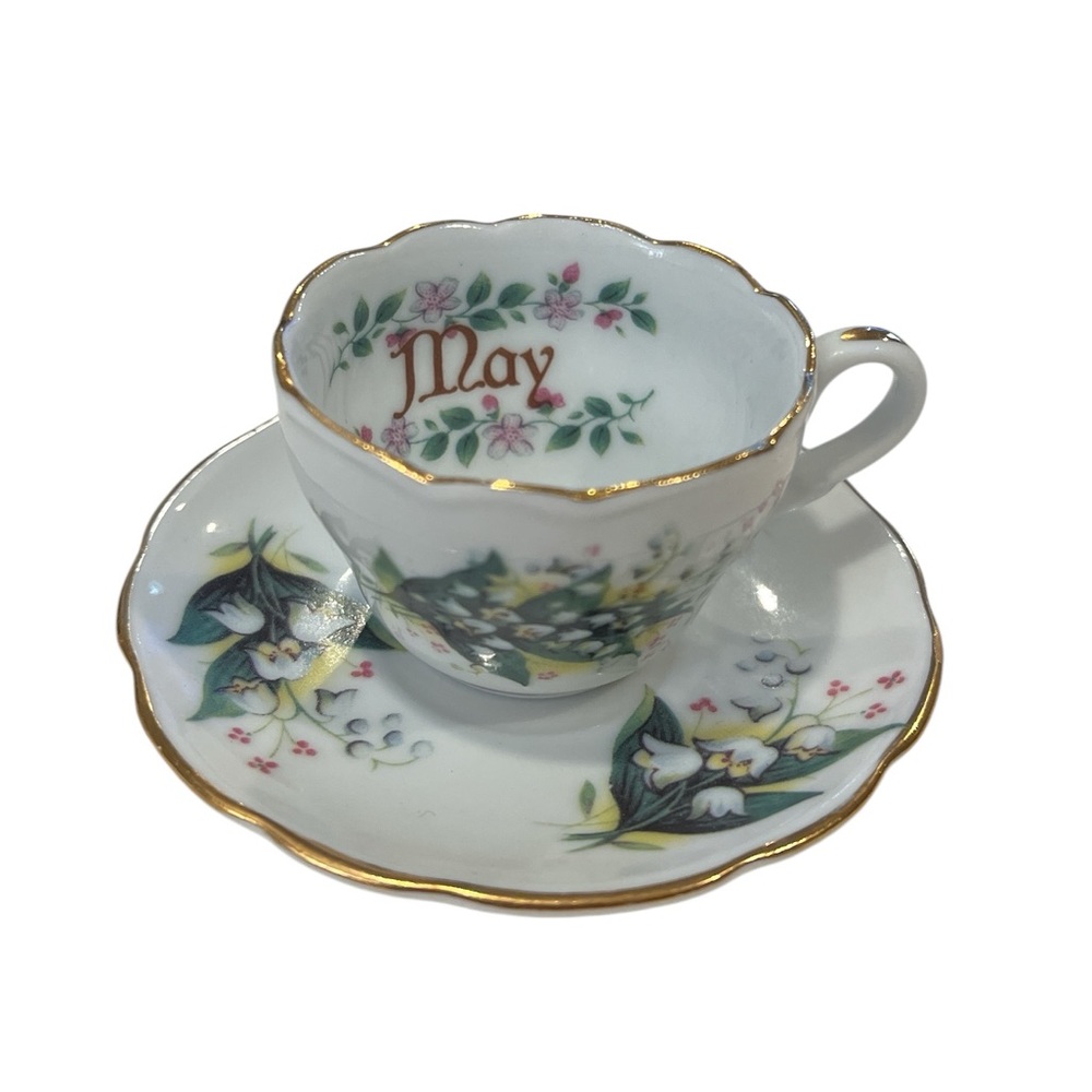Golden Crown Fine China Tea Cup & Saucer Set